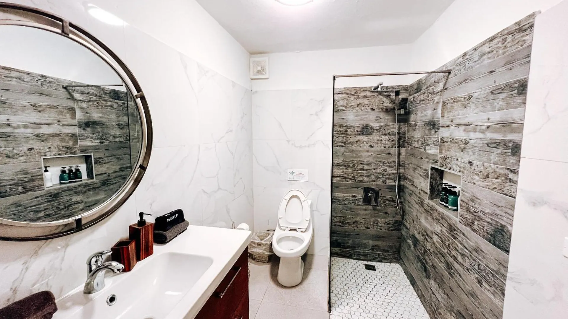 San Juan Getaway Sleeps 6 n 9 Mins to Airport Apartman Puerto Rico